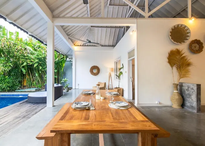 - 2bdr Private Big Pool Villa *
